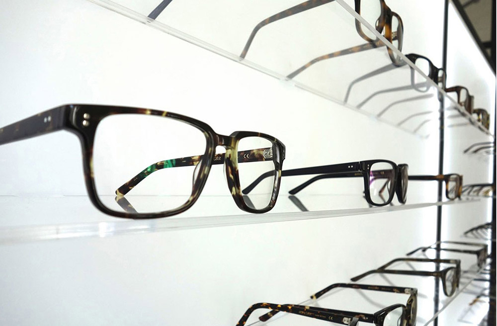 eyeglasses selection